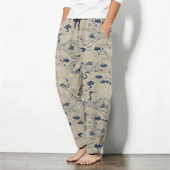 Buddha Stones Pantalones de hombre de algodón puro con estampado de grullas y nubes, cordón ajustable y corte cónico, con bolsillos. - image 8