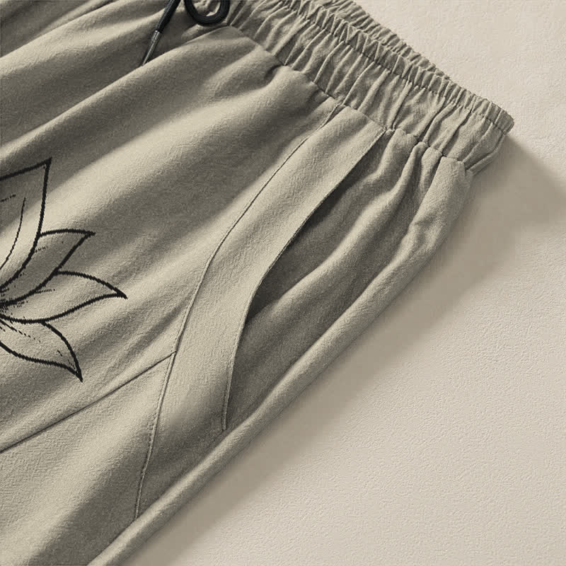 Buddha Stones Pantalones de hombre de algodón puro con estampado Lotus Om, cordón ajustable y corte cónico, con bolsillos. - image 4