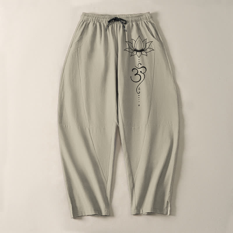 Buddha Stones Pantalones de hombre de algodón puro con estampado Lotus Om, cordón ajustable y corte cónico, con bolsillos. - image 2