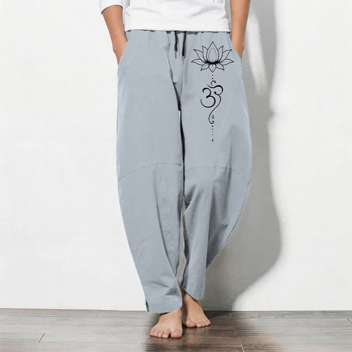 Buddha Stones Pantalones de hombre de algodón puro con estampado Lotus Om, cordón ajustable y corte cónico, con bolsillos. - Azul acero claro - US/UK/AU50, EU60 (5XL) - image 11