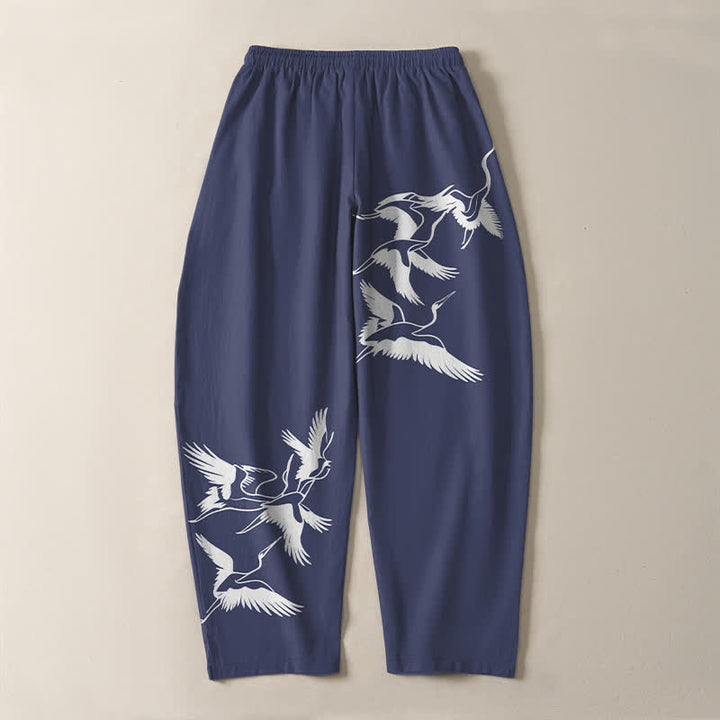 Buddha Stones Pantalones de hombre de algodón puro con estampado de grullas voladoras, cordón ajustable y corte cónico, con bolsillos. - image 3