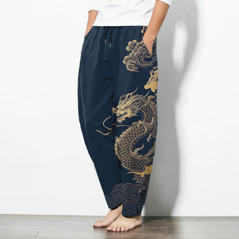Buddha Stones Pantalones de hombre de algodón puro con estampado de nube y dragón dorado, cordón ajustable y corte cónico, con bolsillos. - image 12