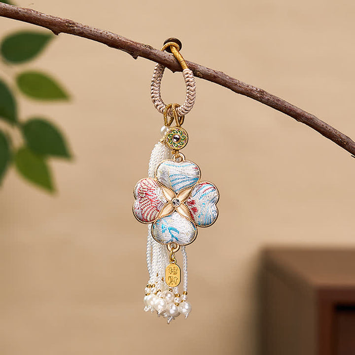 Buddha Stones Canción Brocado Trébol de cuatro hojas Personaje Fu Suerte Fortuna Riqueza Llaveros con borlas - Blanco - image 14