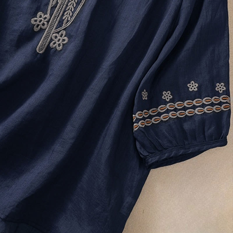 Camiseta de mujer con cuello redondo y mangas abullonadas, diseño floral liso y artístico de Buddha Stones. - image 3