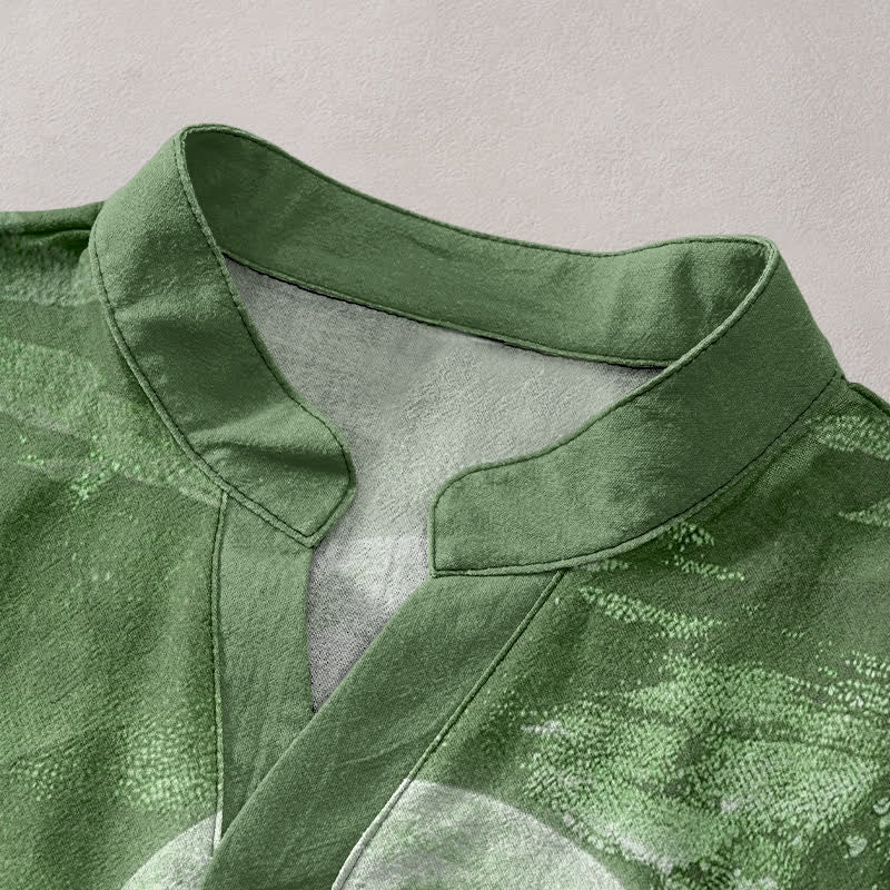 Buddha Stones Camisa de manga corta con medio botón para hombre, de algodón, con estampado de luna, nube y montaña. - image 12