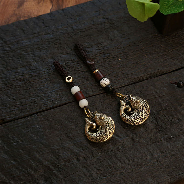 Buddha Stones Llaveros redondos trenzados con dije de pez koi de latón para el éxito - image 15