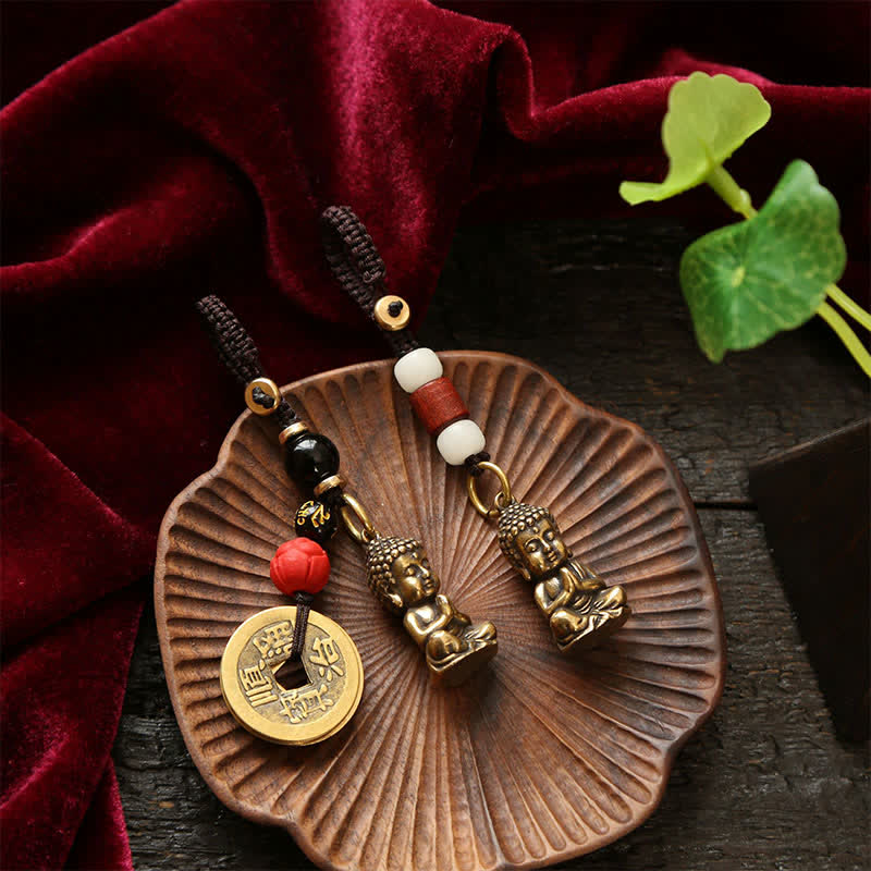 Buddha Stones Llaveros de latón con forma de Buda, cinco monedas de emperador y cordón trenzado, símbolo de la compasión. - image 18