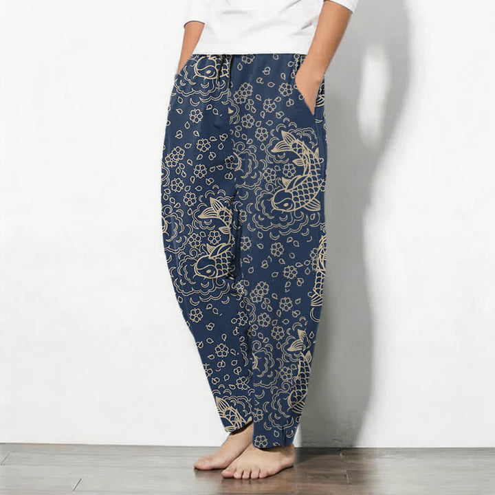 Buddha Stones Pantalones de hombre de algodón puro con estampado floral de peces koi dorados, cordón ajustable y corte cónico, con bolsillos. - image 8