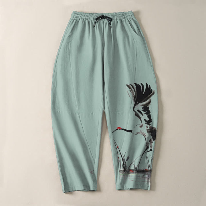 Buddha Stones Pantalones de hombre de algodón puro con estampado de grullas y cordón ajustable, corte cónico y bolsillos. - image 9