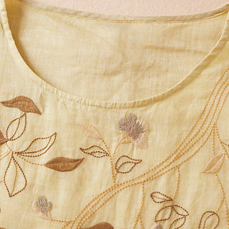 Vestido midi de fibra con cuello redondo y manga corta, bordado con hojas y Buddha Stones. - image 3