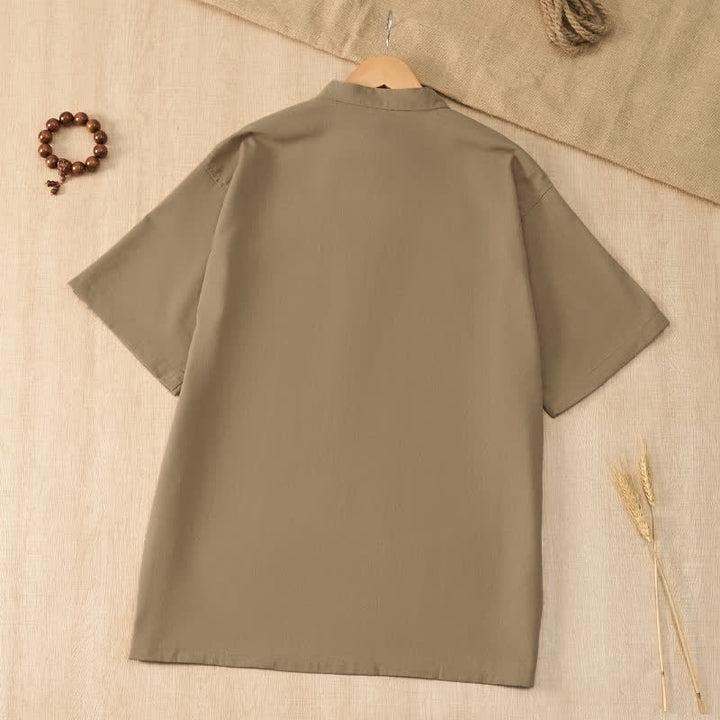 Buddha Stones Camisas de manga corta para hombre de estilo Tang casual de verano con cuello mandarín y bolsillo. - image 1