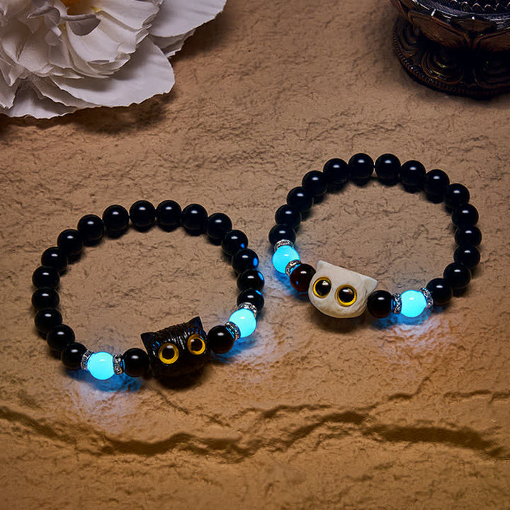 Buddha Stones Pulsera de cuentas con relieve de gato de ojos grandes tallada a mano en obsidiana negra - image 0