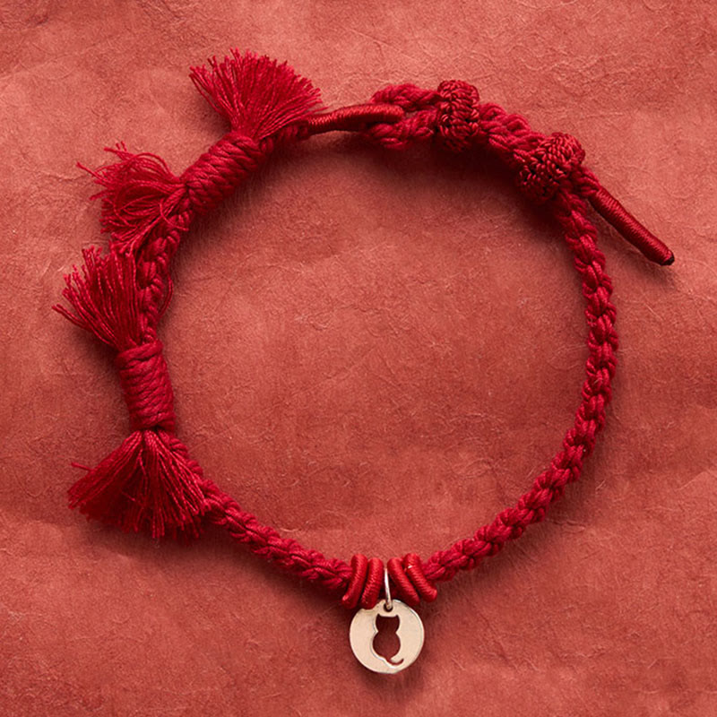 Buddha Stones Pulsera con dije de plata de ley 925 con diseño redondo hueco y cordón rojo de gato protector. - image 4