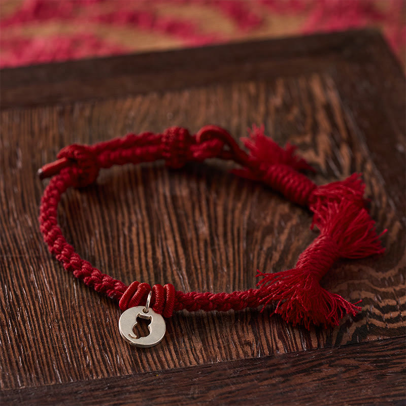 Buddha Stones Pulsera con dije de plata de ley 925 con diseño redondo hueco y cordón rojo de gato protector. - image 12