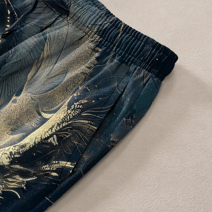 Buddha Stones Pantalones de hombre de algodón con estampado de ondas de dragón dorado y corte ajustado, con bolsillos. - image 3