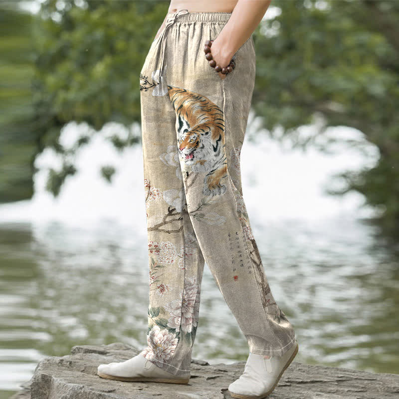 Buddha Stones Pantalones de hombre de algodón con estampado floral de tigre vintage, corte cónico y bolsillos. - image 1