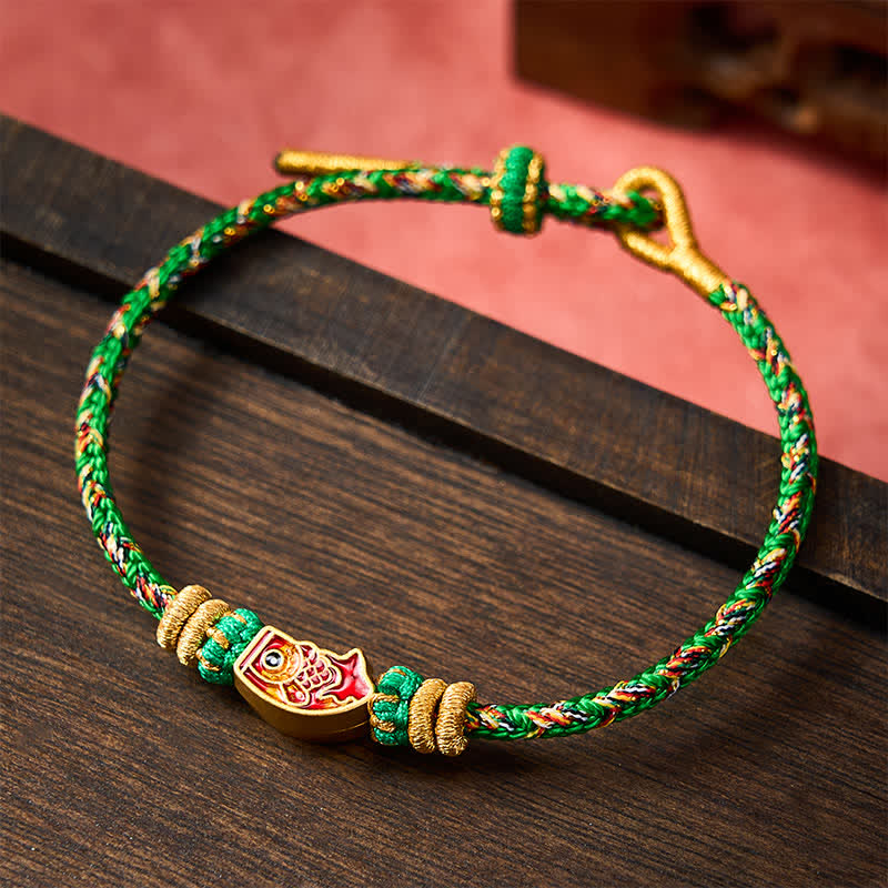 Buddha Stones Pulsera de cuerda tejida a mano con diseño de pez koi. - image 1