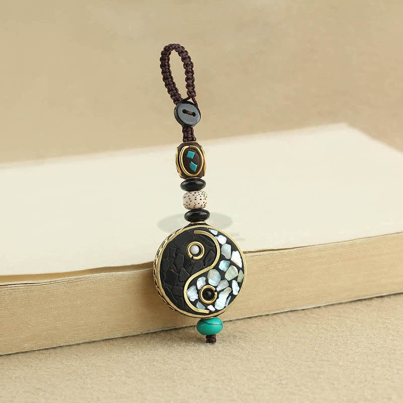Buddha Stones Llaveros con colgante Yin Yang de madera de wengué - image 1