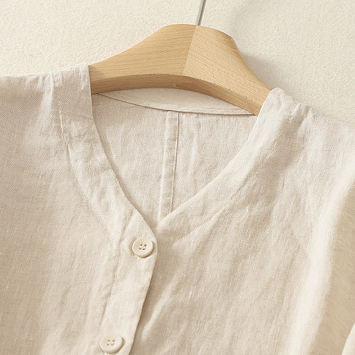 Camisa de manga corta para mujer con cuello en V, botones y diseño sencillo, color liso, con estampado de Buddha Stones. - image 6
