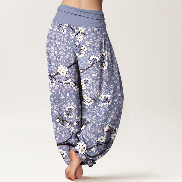 Buddha Stones Pantalones harem de mujer con cintura elástica y estampado de ramas de flores blancas de algodón. - image 7