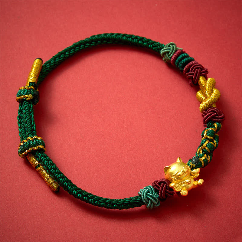 Buddha Stones Pulsera de protección con hilo rojo tejido a mano y diseño de gato de la suerte. - image 1