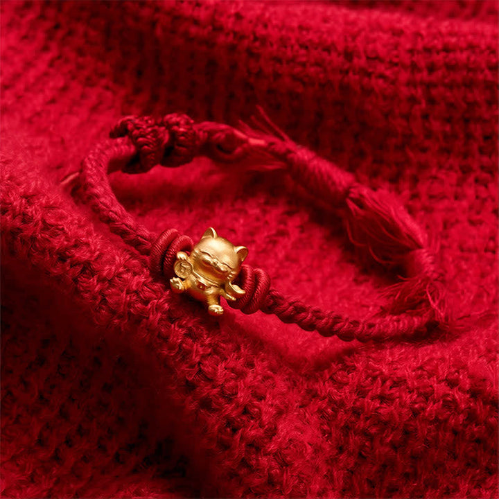 Buddha Stones Pulsera de la riqueza con amuleto de gato de la suerte de cobre y cordón rojo - image 2