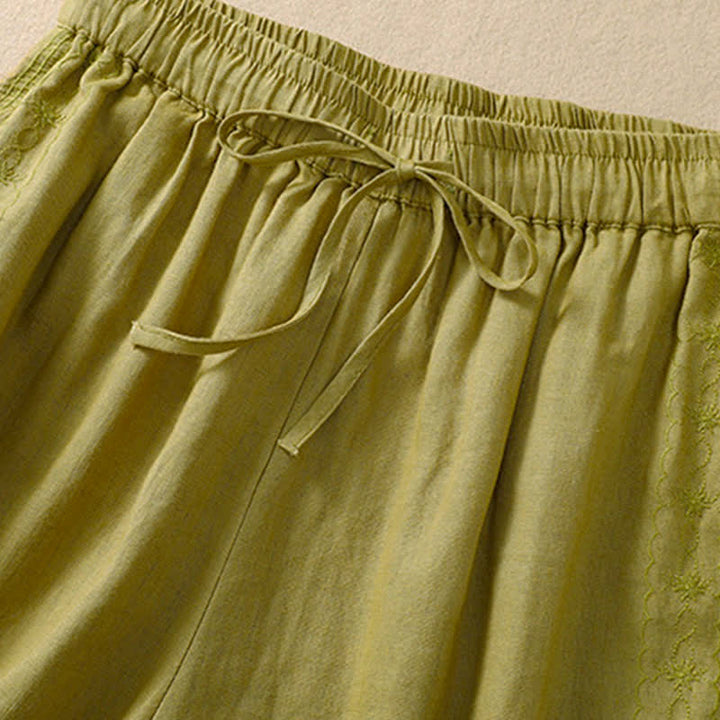 Pantalones cortos de mujer con cordón ajustable, estampado floral y bordado de Buddha Stones, con bolsillos. - image 16