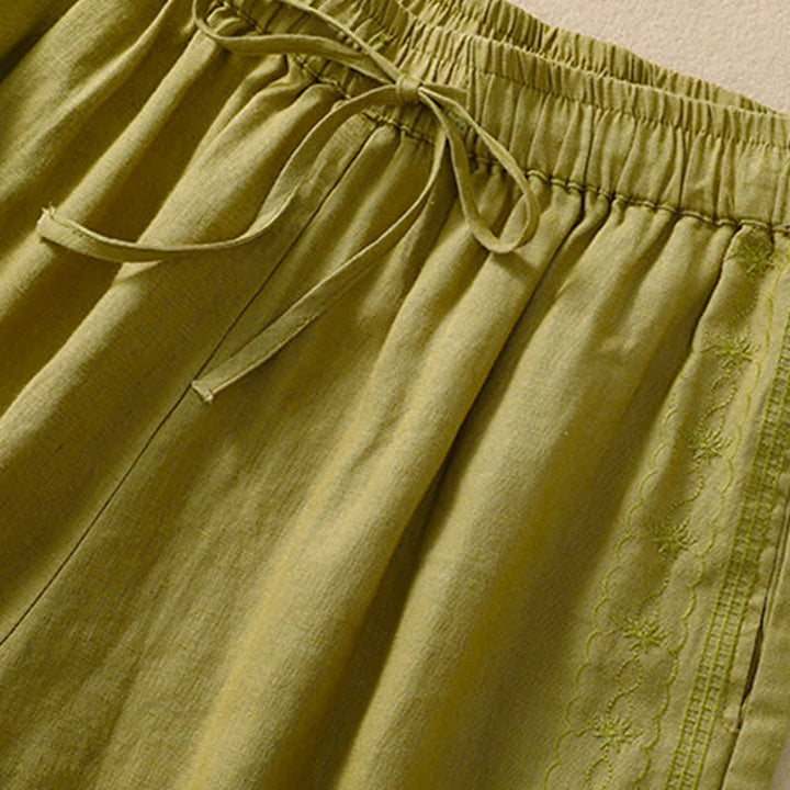 Pantalones cortos de mujer con cordón ajustable, bolsillos y estampado floral informal de Buddha Stones. - image 17