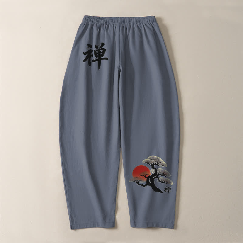 Buddha Stones Pantalones de hombre de algodón puro con estampado Zen Bonsai Sunset, cordón ajustable y corte cónico, con bolsillos. - image 3