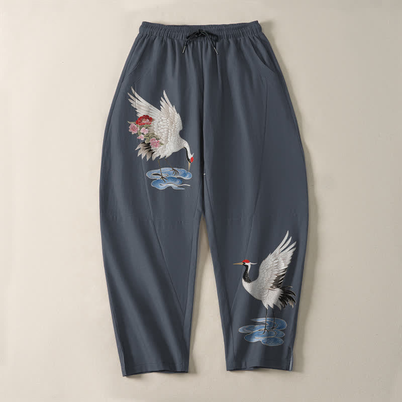 Buddha Stones Pantalones de hombre de algodón puro con estampado de grullas y corona roja, con cordón ajustable y bolsillos. - image 2