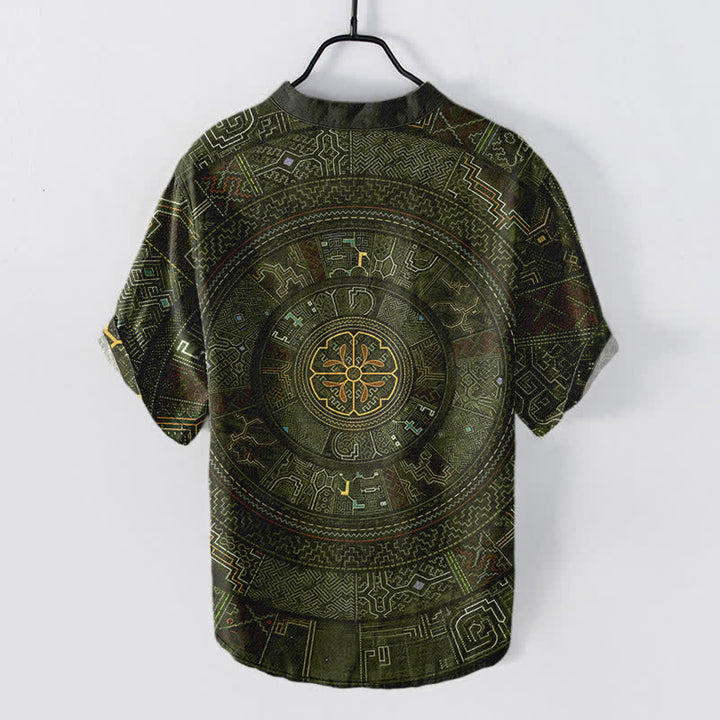 Buddha Stones Camisa de manga corta con medio botón y estampado tribal de mandala para hombre, de algodón. - image 8