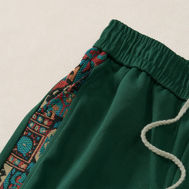 Buddha Stones Pantalones cortos de verano estilo bohemio para hombre con cintura elástica, cordón ajustable, ribete geométrico y bolsillos. - image 2