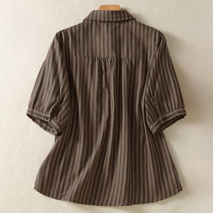Buddha Stones Camisa de manga corta a rayas para mujer, estilo casual de verano, con botones y bolsillo de parche. - image 14