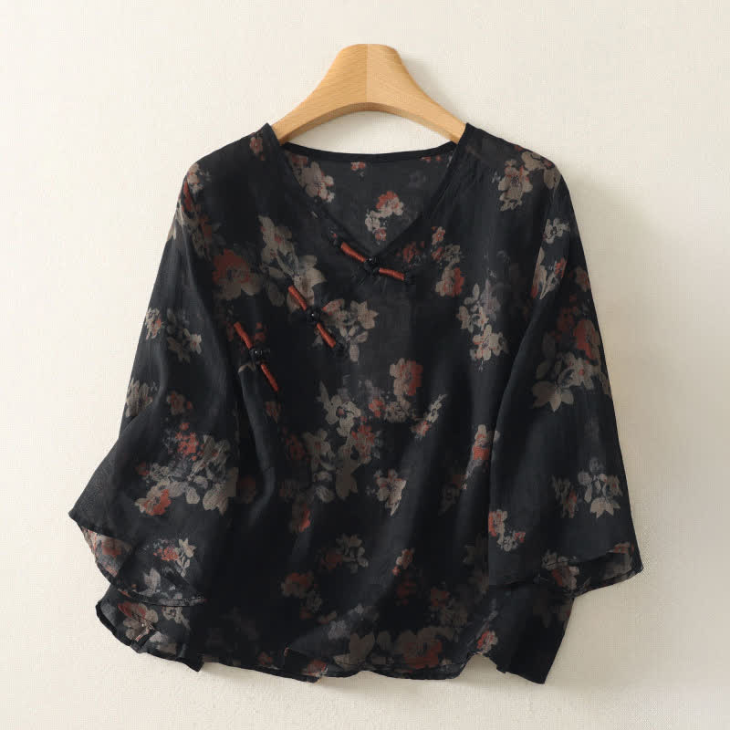 Buddha Stones Camisas de manga hasta el codo para mujer, estilo vintage, con botones de rana y cuello en V, con estampado floral, de Summer Tang Style. - Negro - US12, UK/AU16, EU44 (3XL) - image 0