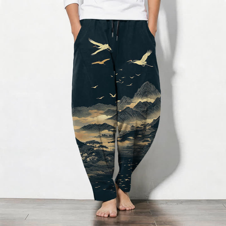 Buddha Stones Pantalones de hombre de algodón puro con estampado de grullas de montaña y cordón ajustable, corte cónico y bolsillos. - Azul medianoche - US/UK/AU50, EU60 (5XL) - image 0