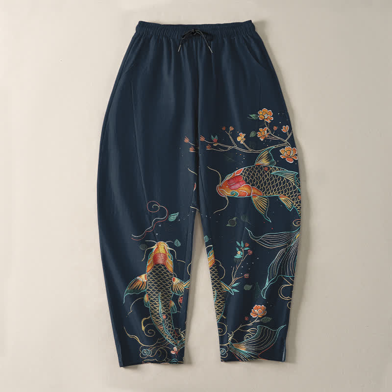 Buddha Stones Pantalones de hombre de algodón puro con estampado floral de peces koi, cordón ajustable y corte cónico, con bolsillos. - image 13