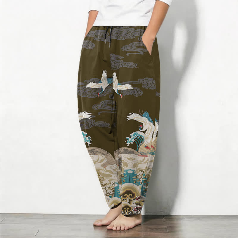 Buddha Stones Pantalones de hombre de algodón puro con estampado de nubes y grullas, corte ajustado, cordón y bolsillos. - image 12
