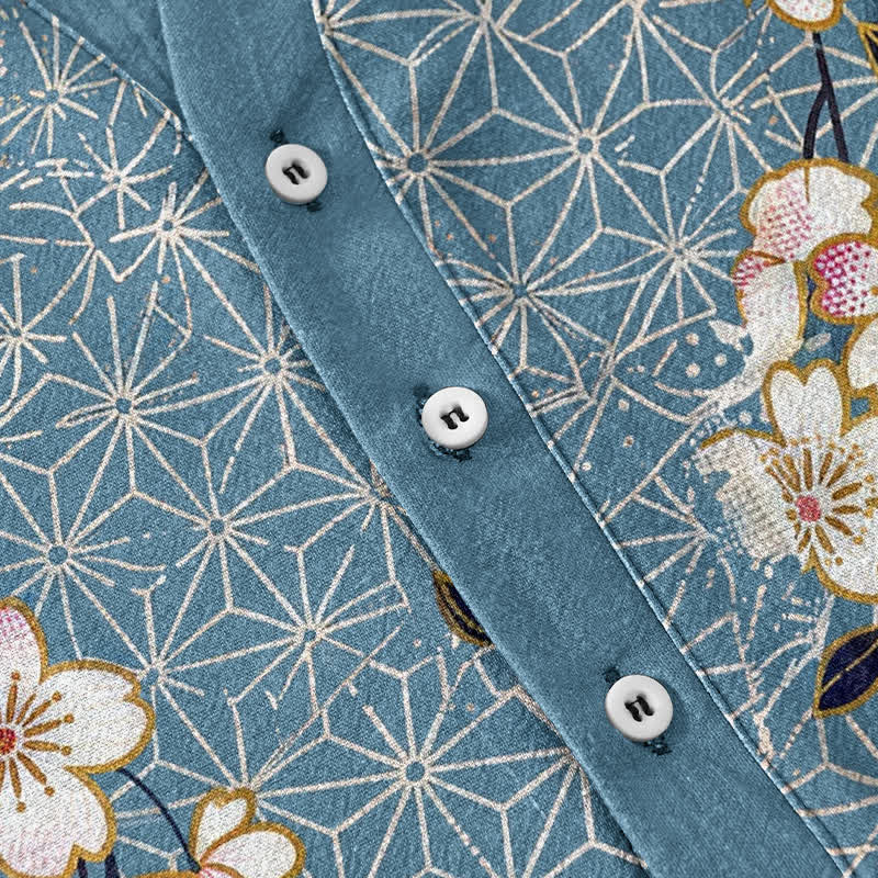 Buddha Stones Camisa de manga corta con medio botón y estampado geométrico de flores de cerezo de algodón para hombre - image 3