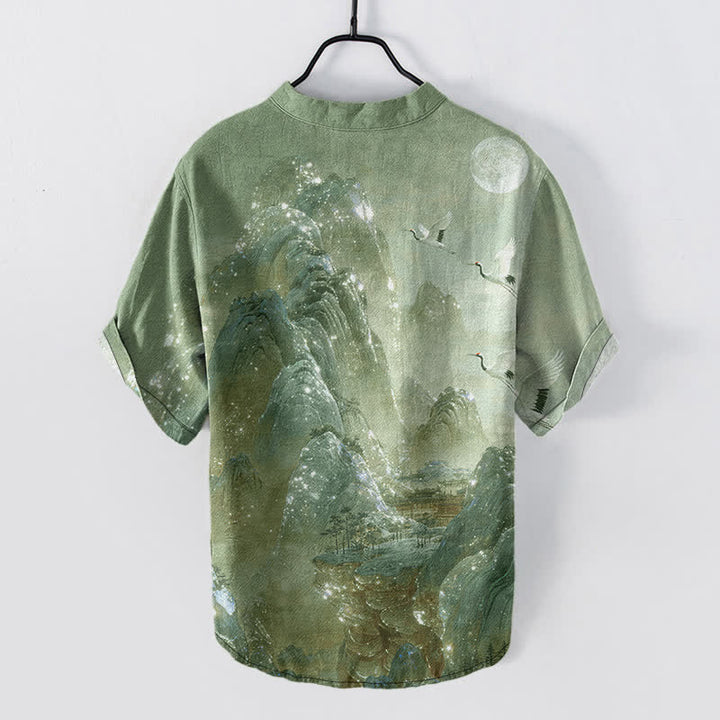 Buddha Stones Camisa de manga corta con medio botón para hombre con estampado de grulla de montaña y luna. - image 8