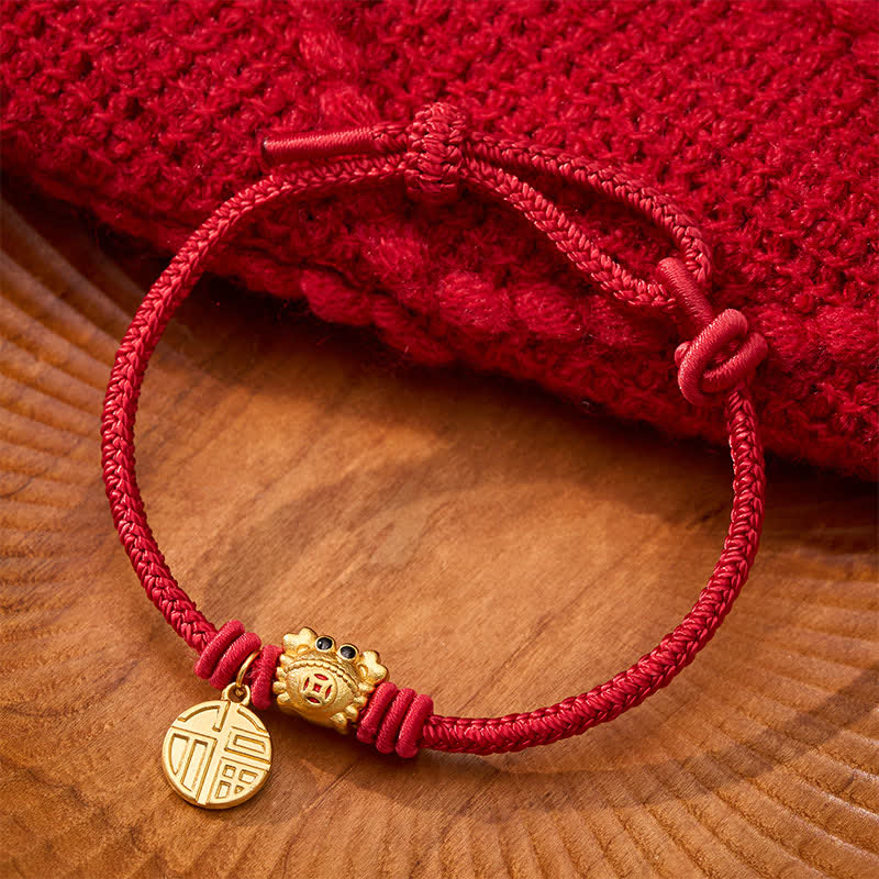Buddha Stones Pulsera de la fortuna de hilo rojo con moneda china del carácter Fu - Rojo oscuro (circunferencia de la muñeca: 17-19 cm) - image 0