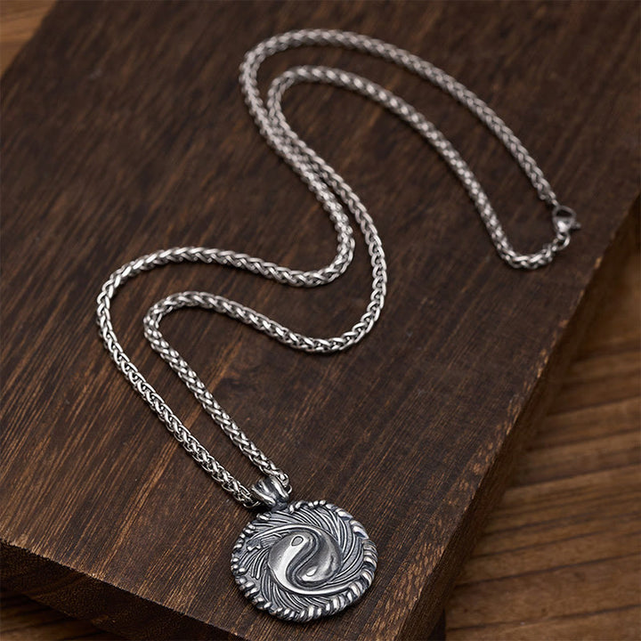 Buddha Stones Collar con colgante redondo de cobre con diseño de pez koi Yin Yang en equilibrio. - image 4