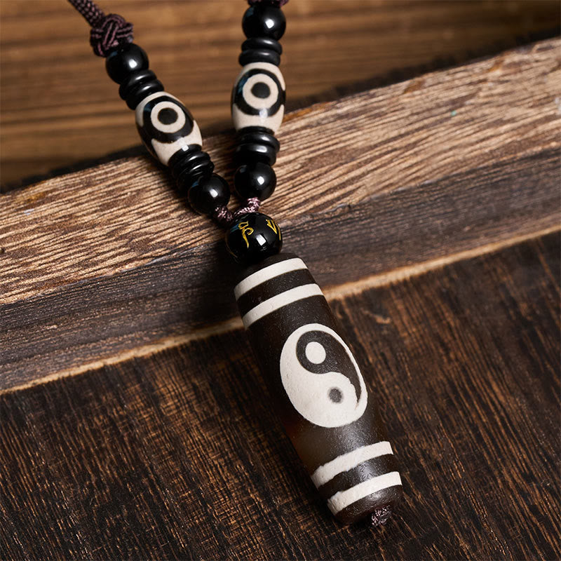 Buddha Stones Collar de equilibrio Yin Yang de ónix negro - image 1