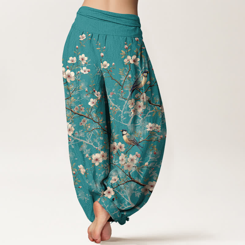Buddha Stones Pantalones harem de cintura elástica para mujer con estampado de ramas de flores de algodón y pájaros. - image 1