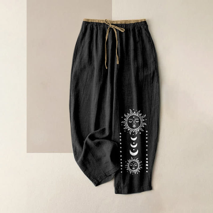Buddha Stones Pantalones de mujer de algodón puro con estampado de rostro de sol místico y cintura elástica con bolsillos. - Negro - US16，UK/AU20，EU48 (3XL) - image 0