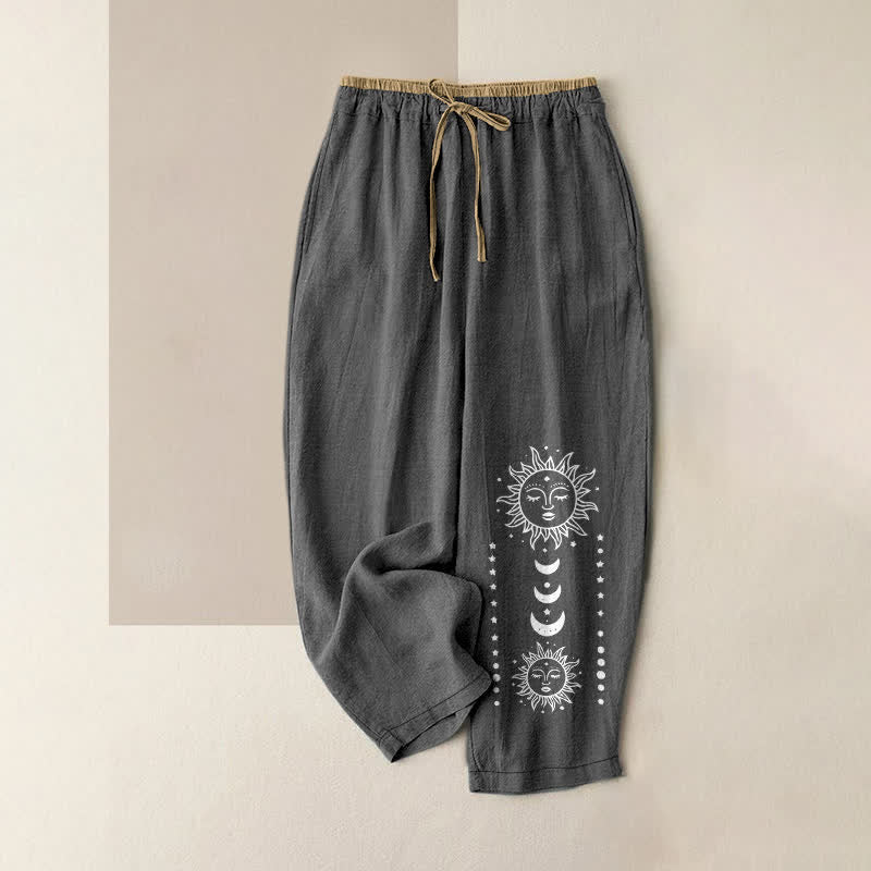 Buddha Stones Pantalones de mujer de algodón puro con estampado de rostro de sol místico y cintura elástica con bolsillos. - Gris oscuro - US16，UK/AU20，EU48 (3XL) - image 4