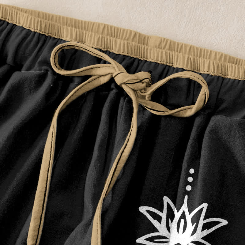 Buddha Stones Pantalones de mujer de algodón puro con estampado espiritual Om Lotus y cintura elástica con bolsillos. - image 1