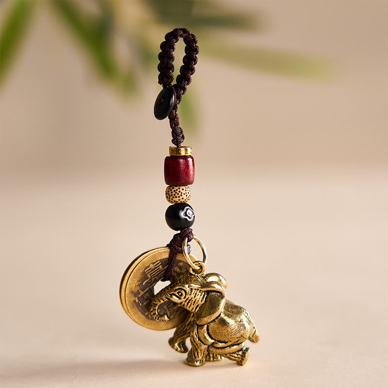 Buddha Stones Llaveros de la suerte con forma de elefante y cinco monedas de emperador, de latón antiguo. - image 13
