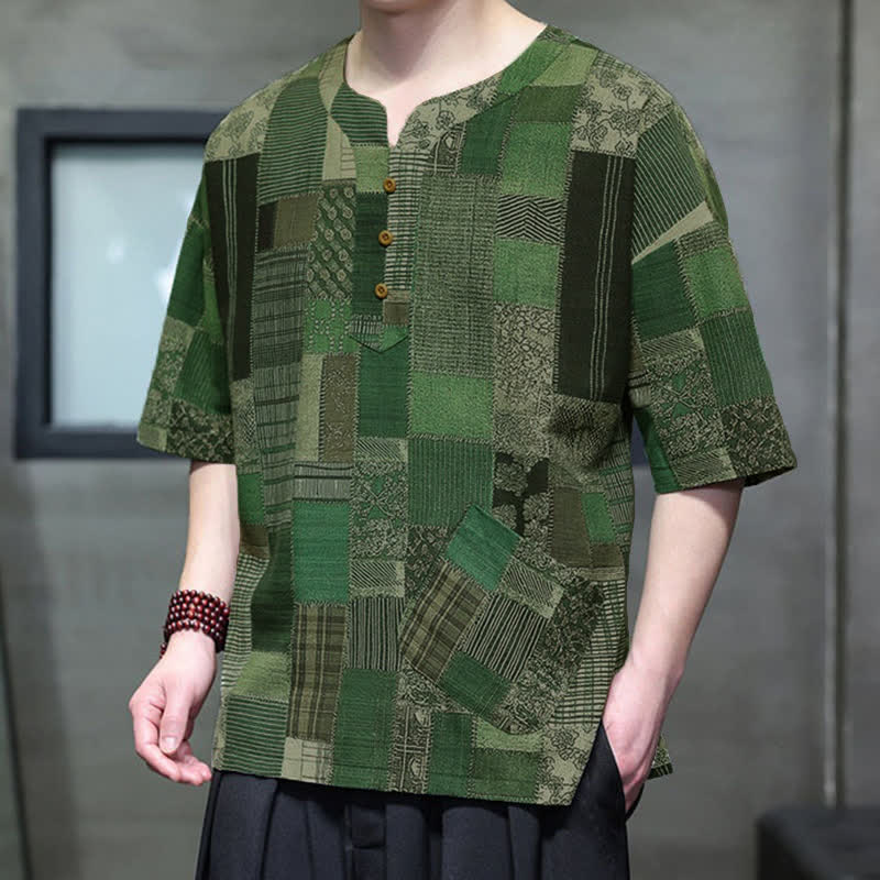 Buddha Stones Camisas de manga corta para hombre con diseño de patchwork a cuadros, estilo bohemio informal de verano y bolsillo de parche. - Verde bosque - US/UK/AU46, EU56 (5XL) - image 0