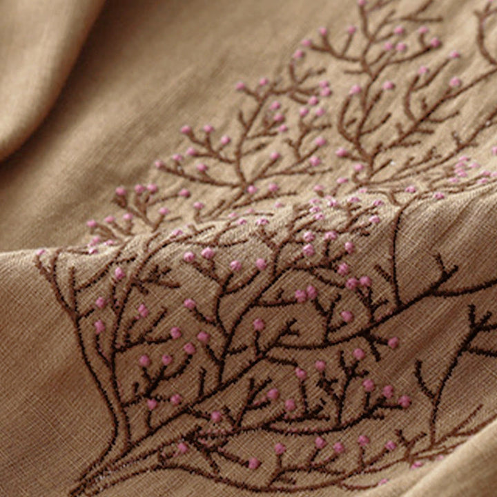 Camiseta de manga corta con cuello redondo y cordón ajustable para mujer, con bordado informal de árbol y Buddha Stones. - image 19