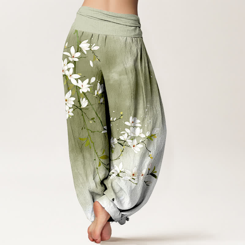 Buddha Stones Pantalones harem de mujer con cintura elástica y estampado de ramas de magnolia blancas, de algodón puro. - image 10